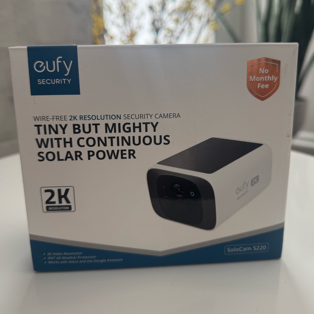 New! Eufy SoloCam S220 2K Wi-Fi Outdoor Solar Camera Wireless Security Camera